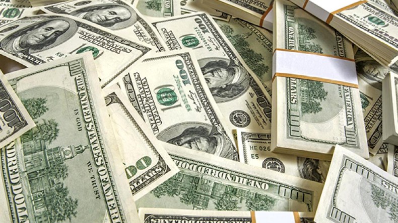 “دواعش الربا” يفلسون العالم