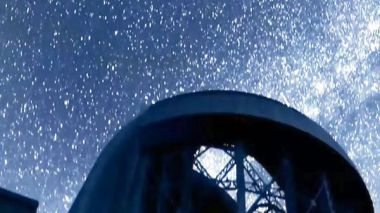 علماء يرصدون موجات الجاذبية لتسجيل صوت الكون