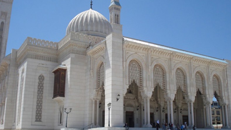 أساتذة جامعات قسنطينة وسطيف وبرج بوعريريج يعودون إلى الإضراب