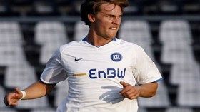 ضربة حظ = هدف رائع!