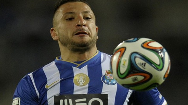 غيلاس ينهزم ويبتعد عن الوصافة