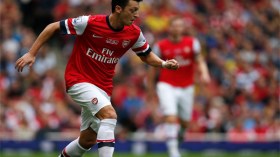 الإصابة تبعد أوزيل 6 أسابيع