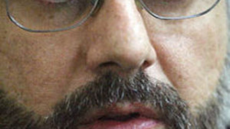 حزب الله يحذر من محاولات طعن المقاومة في ظهرها