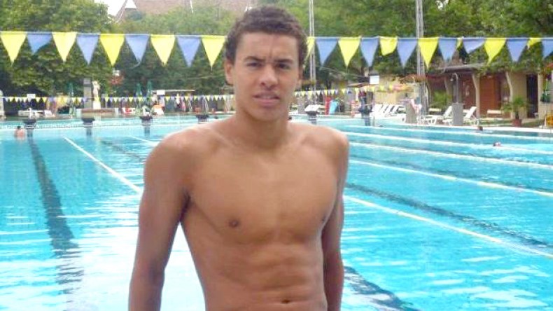 السبّاح الجزائري أسامة سحنون يسعى للاحتفاظ بألقاب 2013