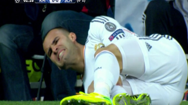 خيسي لن يعود إلى الملاعب قبل جانفي 2015