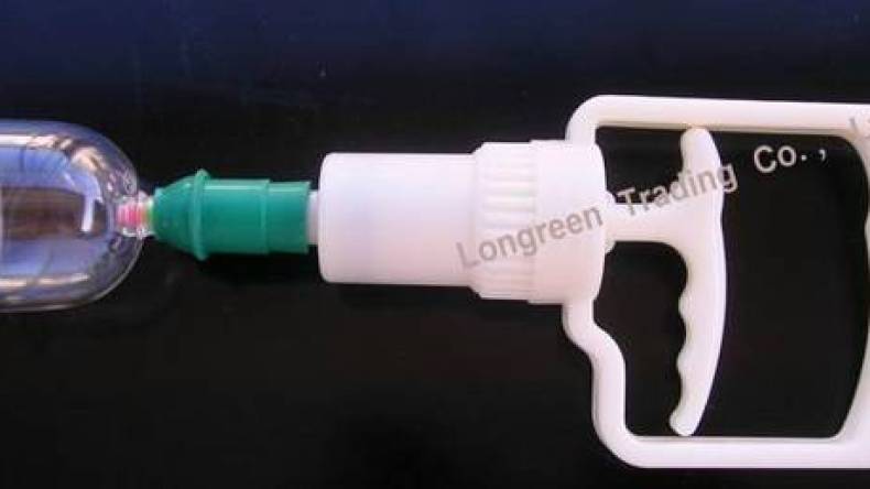 “آلة الحجامة” مصدر لانتشار الأمراض والفيروسات