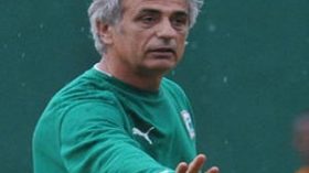 “درست جيدا المنتخب الجزائري وهو صعب المنال”