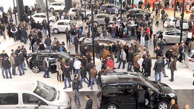 Car Sales Decline By 100.000 Vehicles In Six Months
