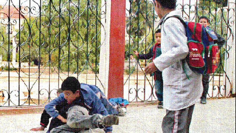 “أيها المعلمون.. لا تفاضلوا بين التلاميذ ولا تتهكموا عليهم”