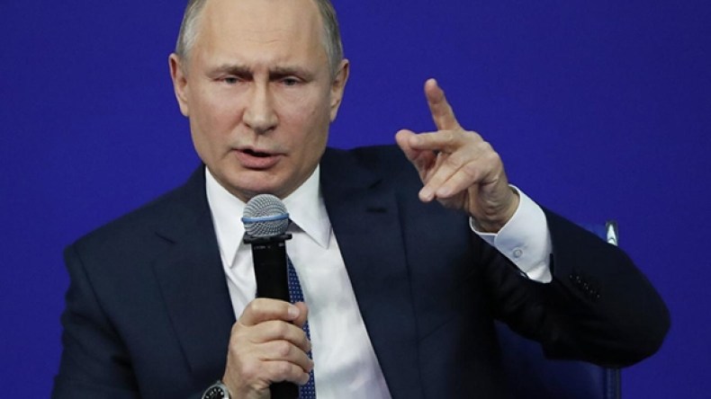 “الكلاب تنبح والقافلة تسير”