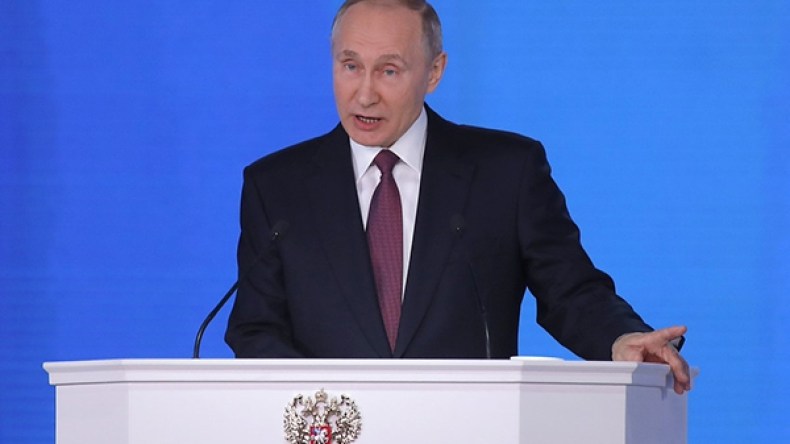 بوتين يفاخر بقدرات روسيا الدفاعية في عمليات سوريا
