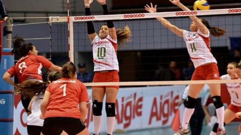 وضع “انتحاري” للجزائريات في بطولة إفريقيا للطائرة