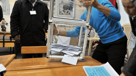 عندما يتسع الخرق على الراقع!!