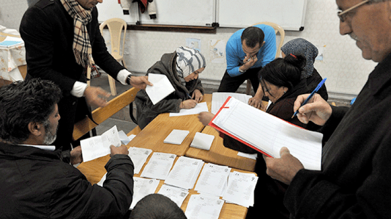 بورصة التحالفات “تستعر”.. وشبح الإنسدادات يحوم على البلديات