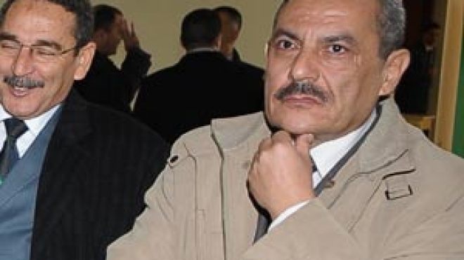 الجزائر‭ ‬تطالب‭ ‬ليبيا‭ ‬بتسليمها‭ ‬منفذي‭ ‬اختطاف‭ ‬والي‭ ‬إليزي‭ ‬
