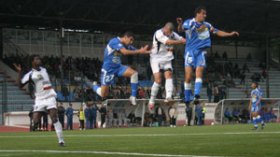 العناصر في مواجهة غريمه تلمسان والفرق المستقبلة في أحسن رواق