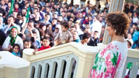 وردة الجزائرية في ومضة اشهارية مع نجمة تخليدا للذكرى الـ50 لعيد الاستقلال