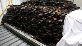 أمريكا تصادر أسلحة من إيران كانت في طريقها للحوثيين