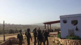 استشهاد فلسطيني وإصابة مستوطنة بجروح خطيرة