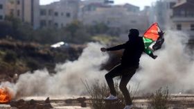 إصابة 22 فلسطينياً في مواجهات مع قوات الاحتلال في طولكرم