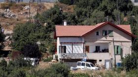 مقتل مستوطنة في عملية طعن جنوبي الضفة الغربية