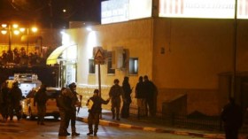 استشهاد فلسطينيين برصاص الاحتلال بعد أن طعنا إسرائيليتين