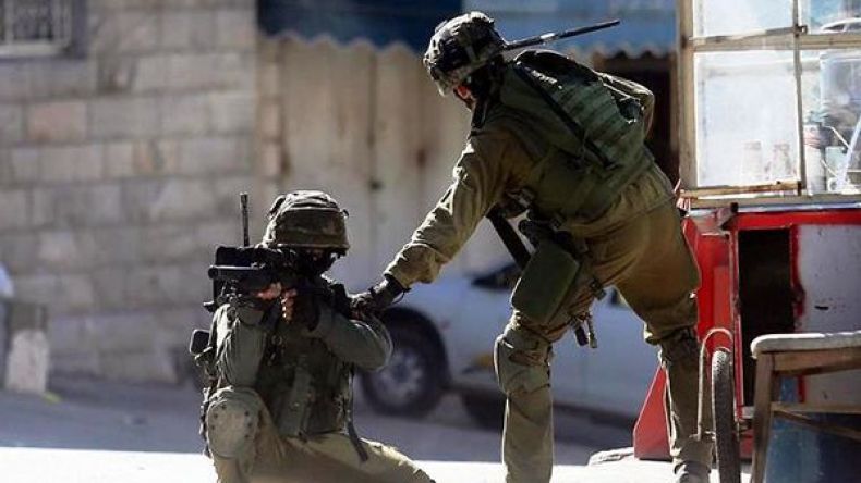 إصابة فتى فلسطيني برصاص الاحتلال قرب رام الله