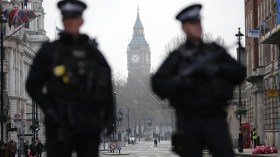 كيف تحول رب أسرة إلى متطرف عنيف؟