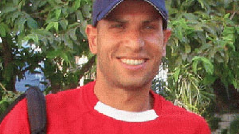 جمعة :”عروبتي وديني يشجعاني على مناصرة الجزائر في المونديال”