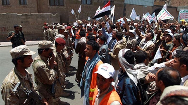 إتفاق لوقف إطلاق النار بين الحوثيين والحكومة اليمنية