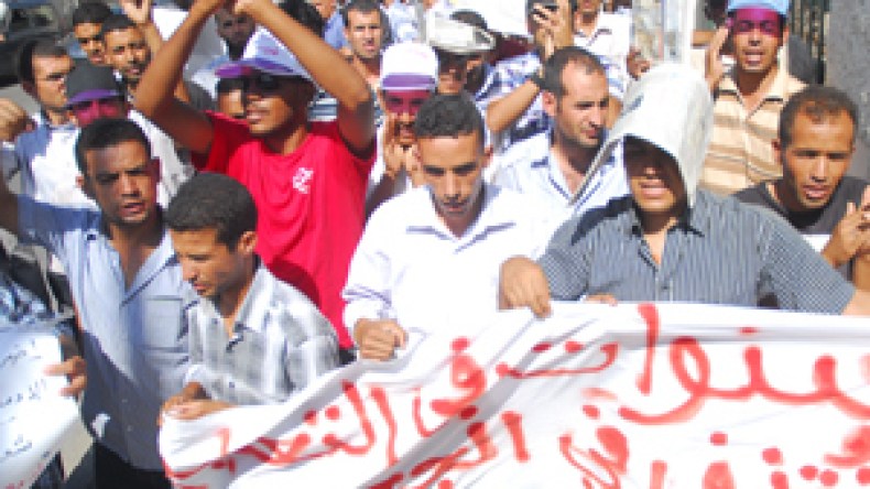 أستاذات حوامل من المتعاقدين وأبناؤهن في “ميدان الاحتجاج”