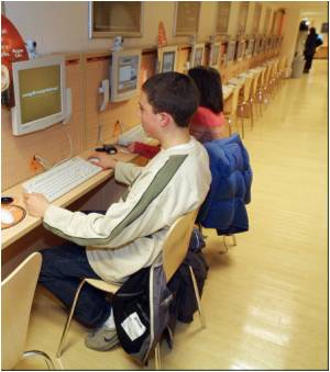 National charter on the go to regulate Internet use by youngsters