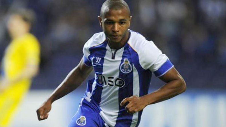 مزايدات بورتو تعرقل التحاق براهيمي ببايرن ميونيخ