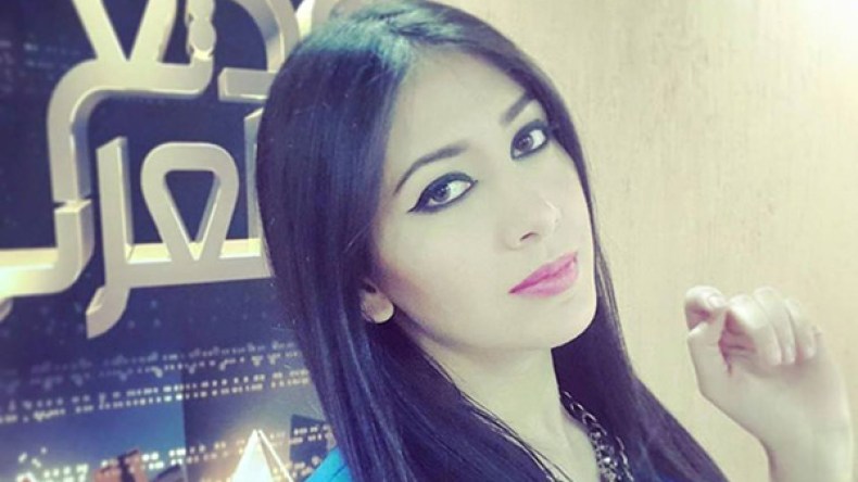 الجزائرية فرح ياسمين تتأهل للمرحلة الثانية من “مُذيع العرب”