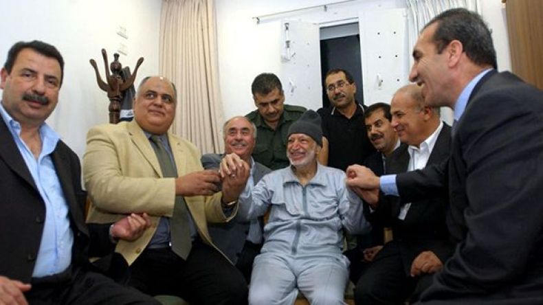 الطيراوي: حددنا الشخص المسؤول عن اغتيال ياسر عرفات