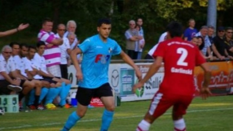 البي أس جي مهتمّ بالجزائري محمد ياسين