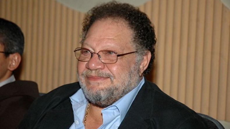 الفخراني وعابد فهد وليلى علوي ورغدة وفواخرجي وأحمد عز في وهران