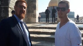 عضو متطرف في الكنيست يقتحم الأقصى