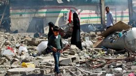 الغارديان: ثلث الغارات السعودية على اليمن أصابت مدنيين