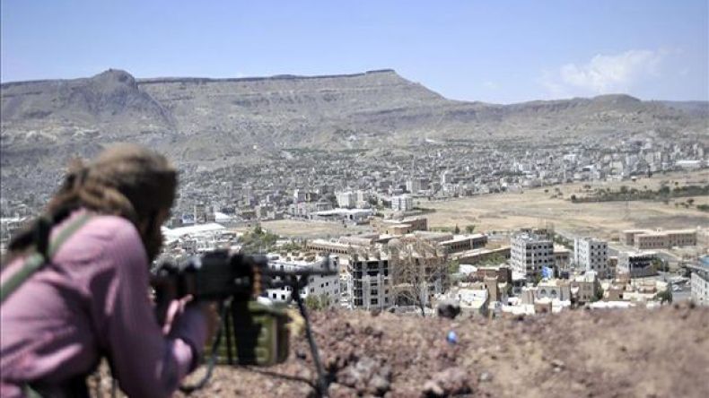 تنظيم القاعدة يسيطر على مدينة أحور جنوبي اليمن