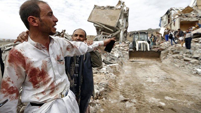 التحالف العربي والحوثيون يرتكبون “جرائم حرب” في اليمن