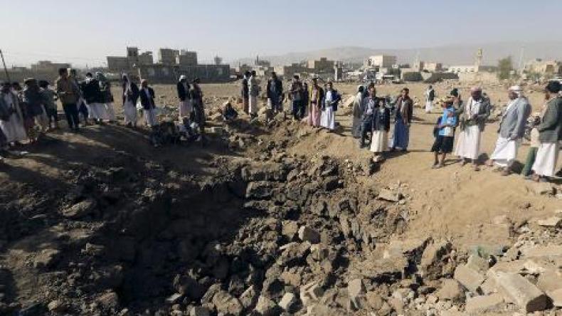 مقتل ثمانية أشخاص في غارات جوية في اليمن