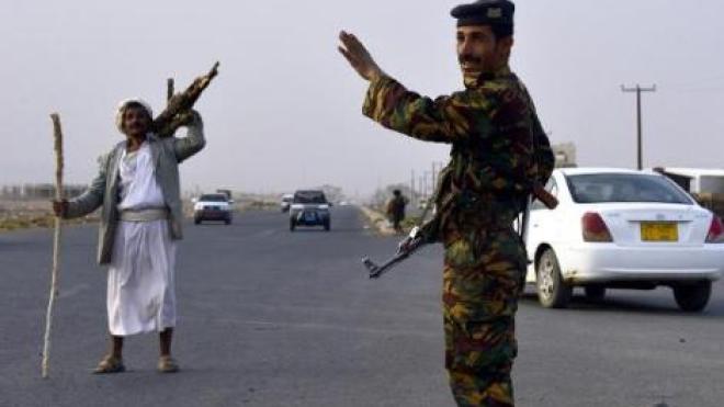 القاعدة تخطف وتقتل 15 جندياً في اليمن