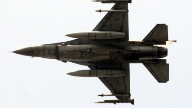 الحوثيون يعلنون إسقاط طائرة للتحالف وأسر قائدها