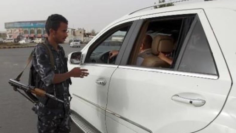 مقتل جنديين و10 مسلحين في هجمات ومعارك في اليمن