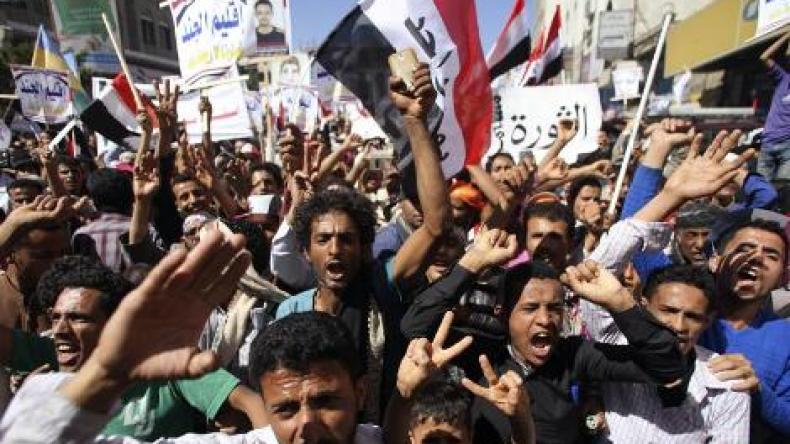 اليمن: مقتل متظاهر برصاص الحوثيين في البيضاء