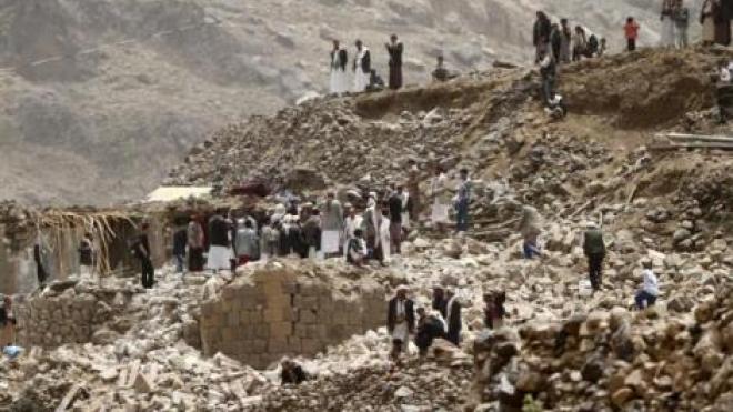 طائرات التحالف تقصف صنعاء أثناء الليل