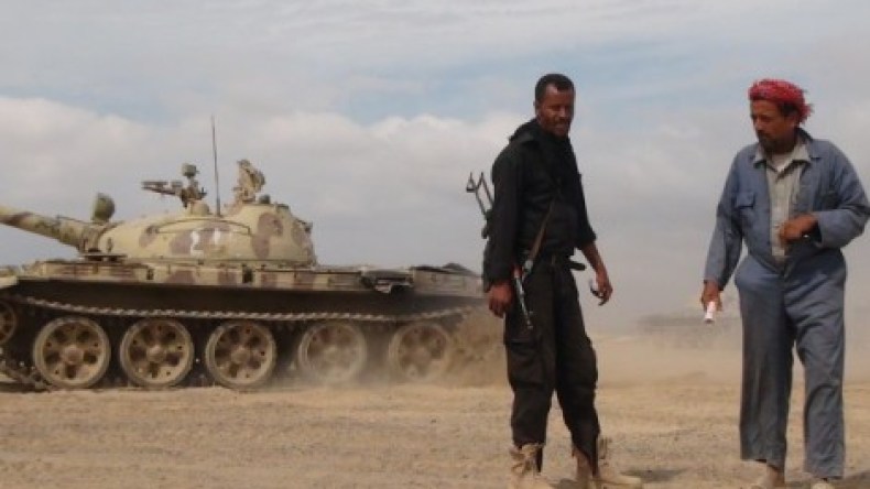 مقتل 40 مسلحاً من الحوثيين في اشتباكات مع قبائل جنوبي اليمن