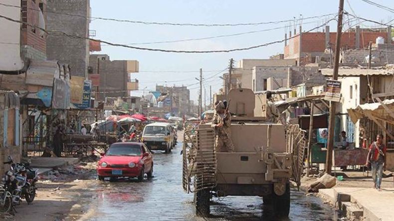 مقتل سبعة مدنيين في غارات استهدفت تنظيم القاعدة في اليمن