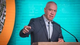 وزير إسرائيلي يدعو لاغتيال الأسد